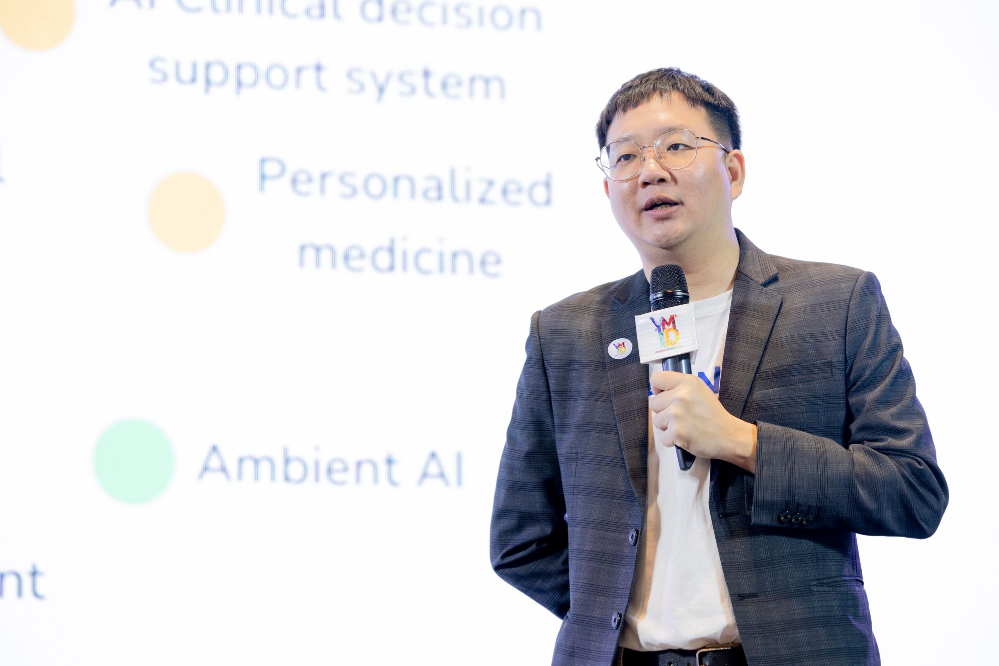 Dr. Papanwich, CEO of Agnos Health, participated as a speaker at the YMID HUB HAPPENING 2024 event.